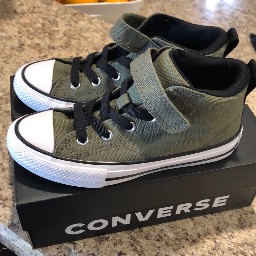 Converse shoes